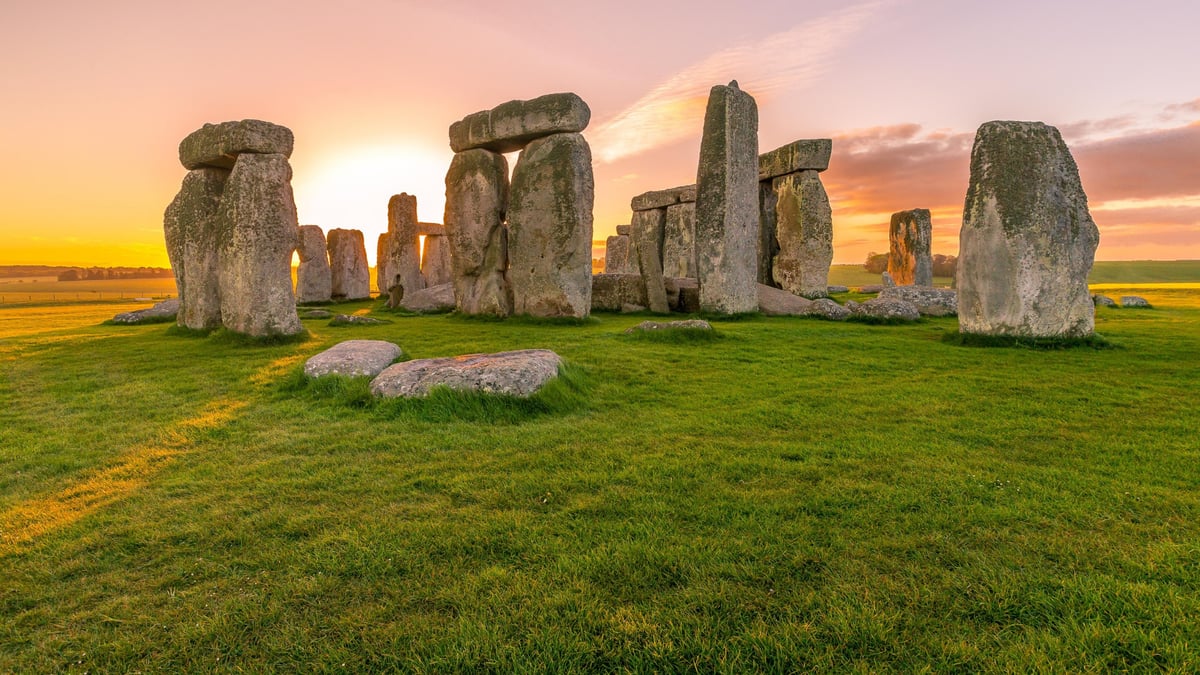 How to watch the Stonehenge Summer Solstice live