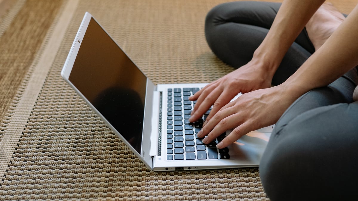 The five tabs you'll have open your first night in a new place
